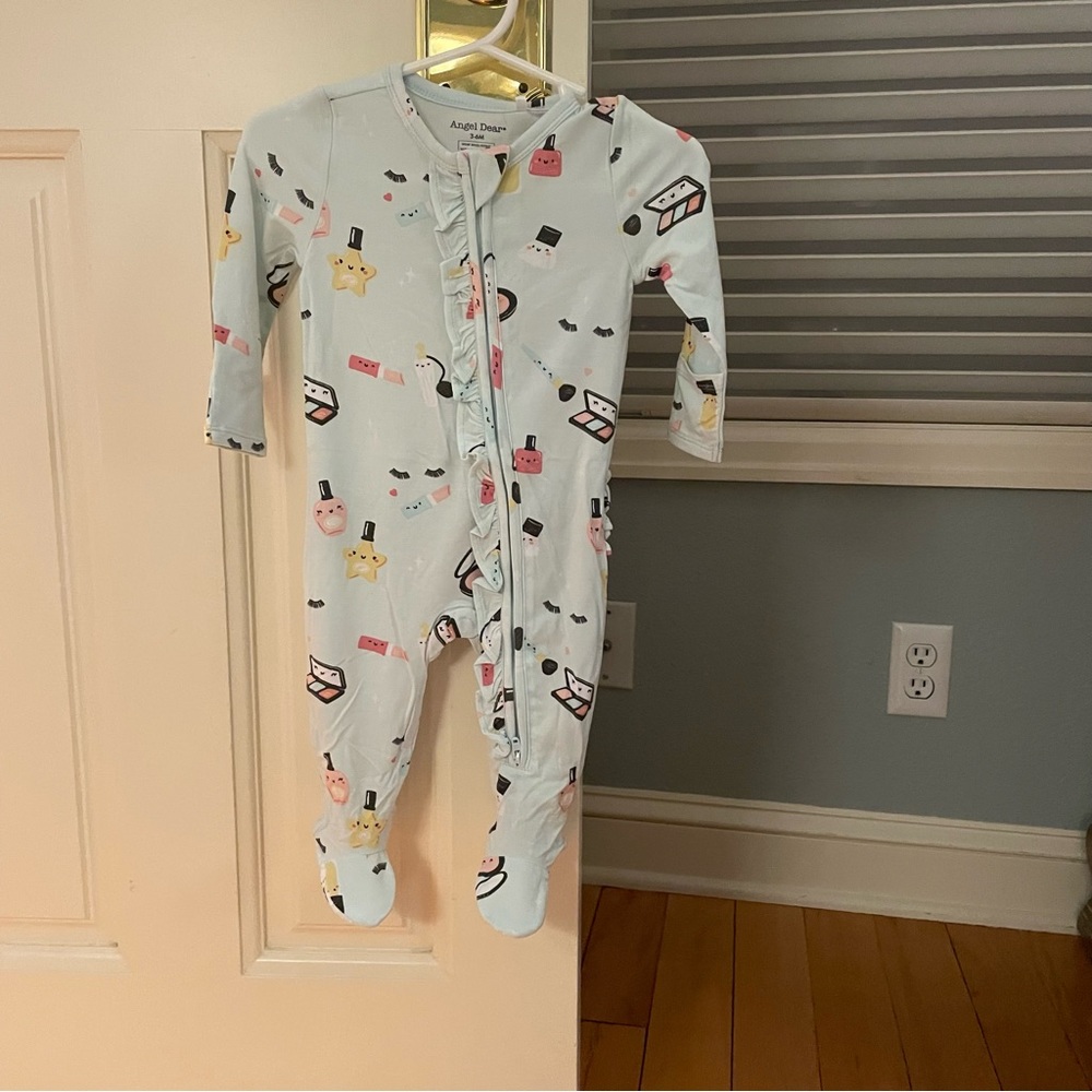 NWT Angel Dear Bamboo Ruffle Light Blue Make-Up Print Footie Pajama - Picture 6 of 10